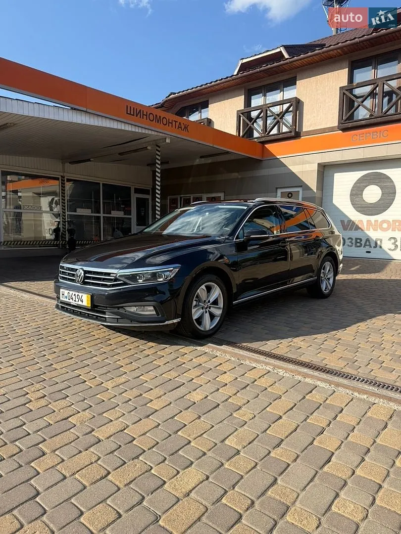 2022 Volkswagen Passat - мініатюра 9