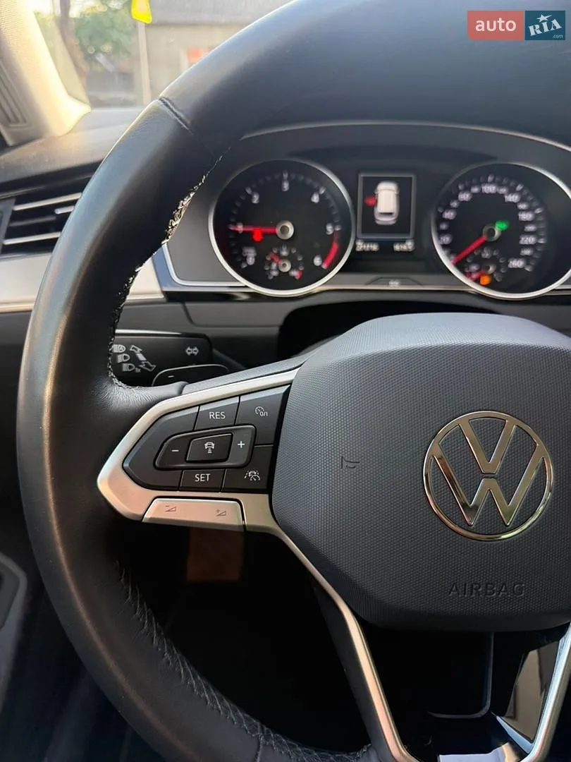 2022 Volkswagen Passat - мініатюра 19
