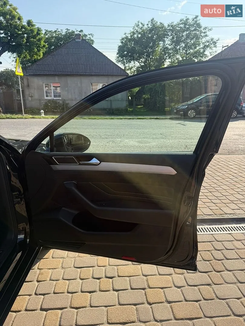 2022 Volkswagen Passat - мініатюра 29