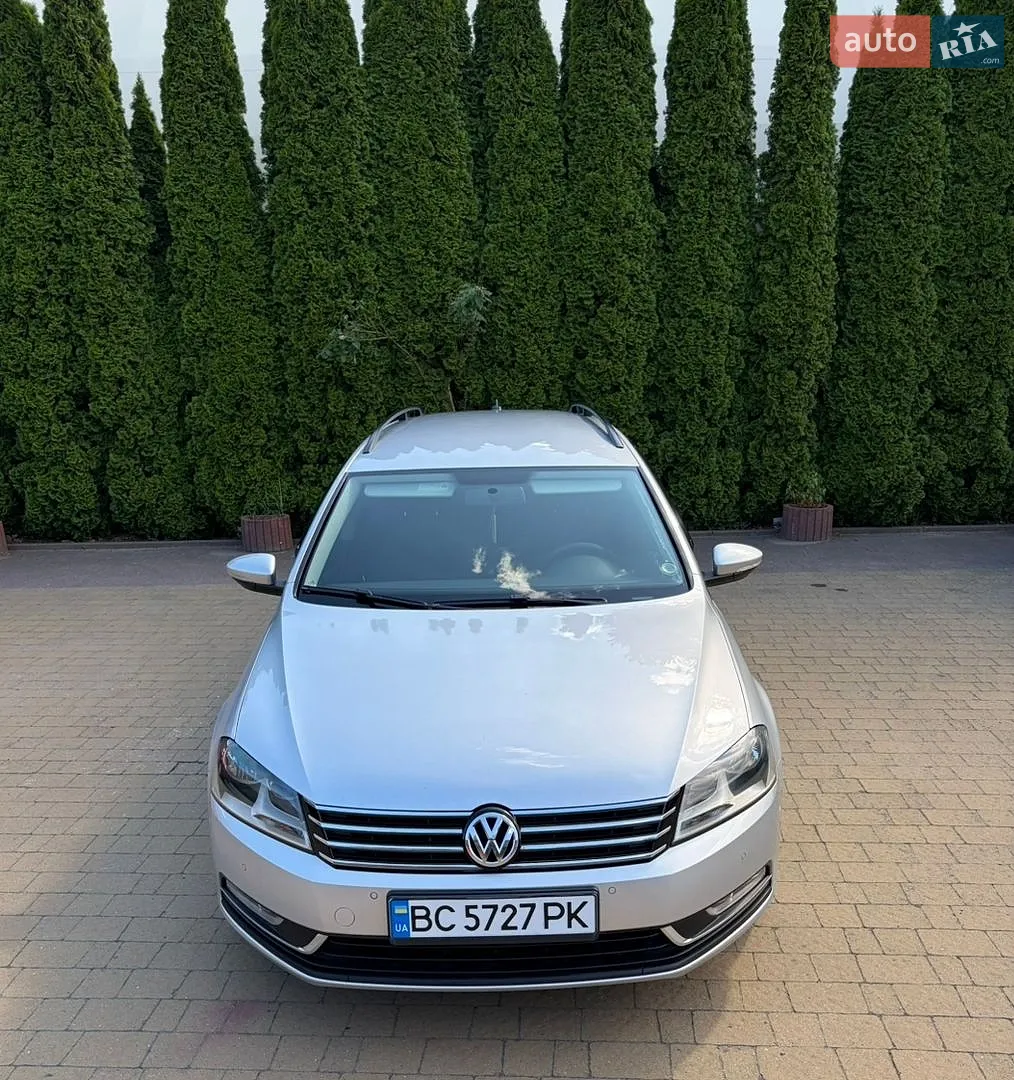 2011 Volkswagen Passat - мініатюра 2