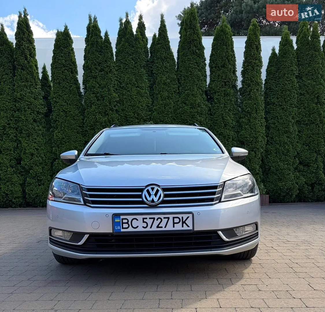2011 Volkswagen Passat - мініатюра 3