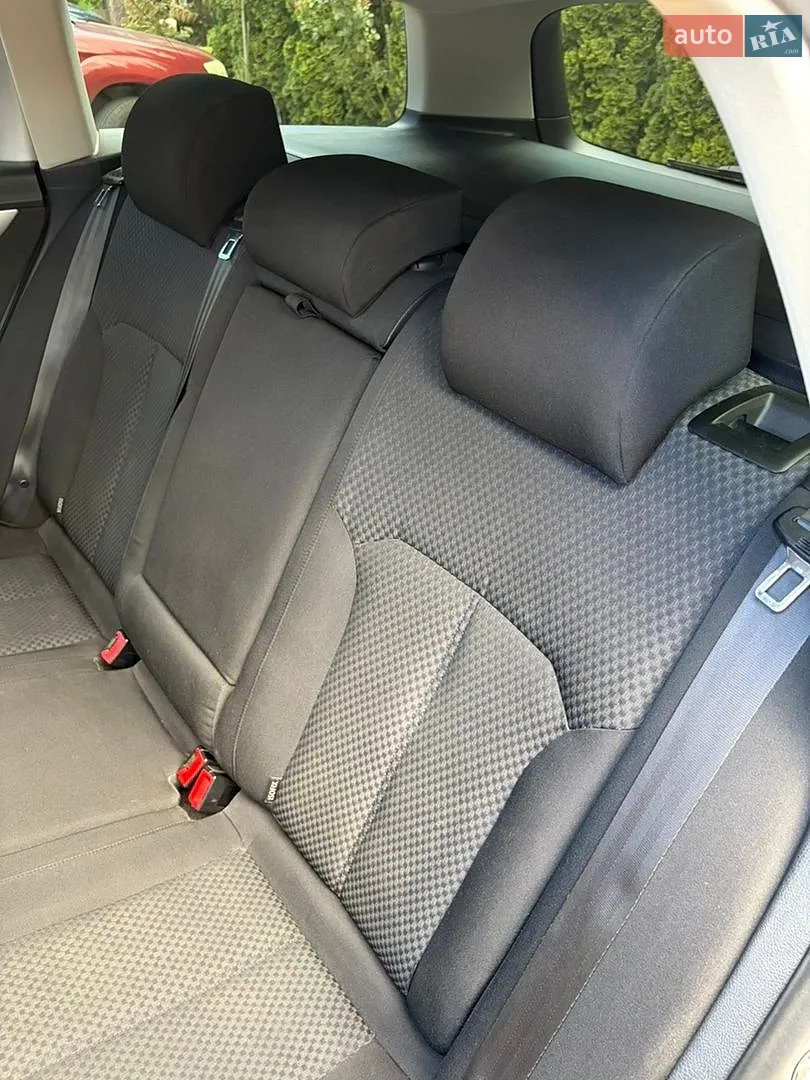 2011 Volkswagen Passat - мініатюра 28