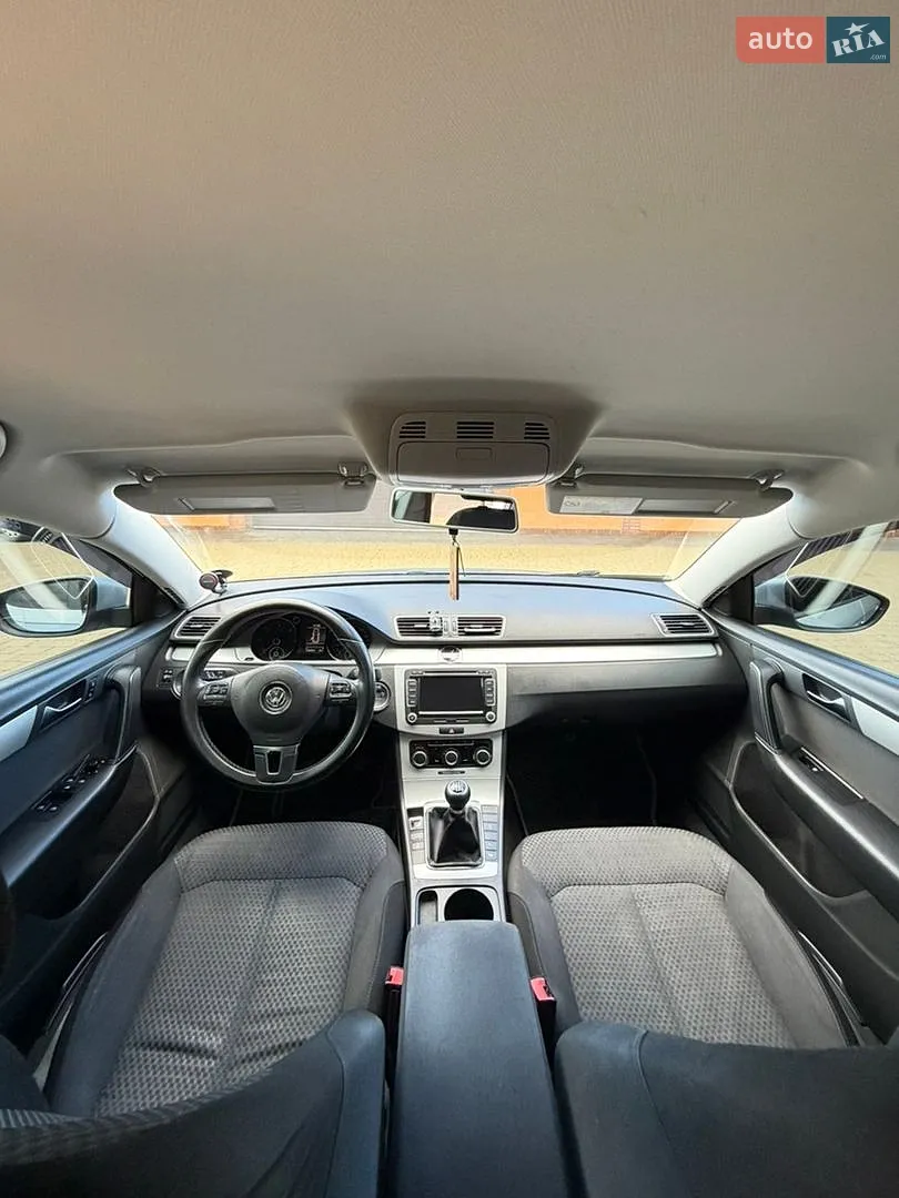 2011 Volkswagen Passat - мініатюра 40