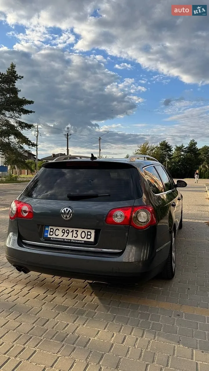 2010 Volkswagen Passat - мініатюра 14