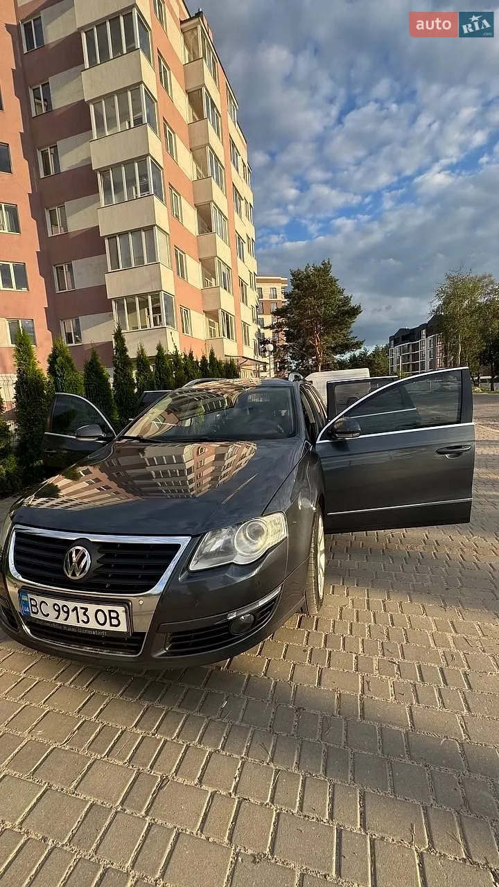 2010 Volkswagen Passat - мініатюра 22