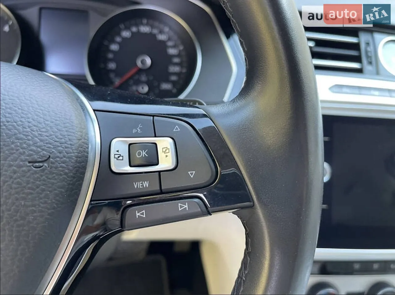 2019 Volkswagen Passat - мініатюра 13