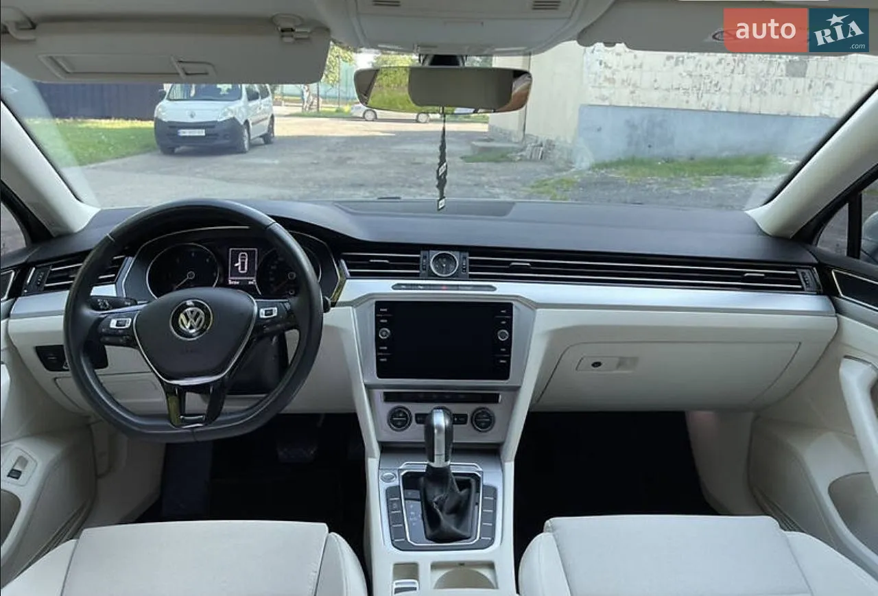 2019 Volkswagen Passat - мініатюра 22