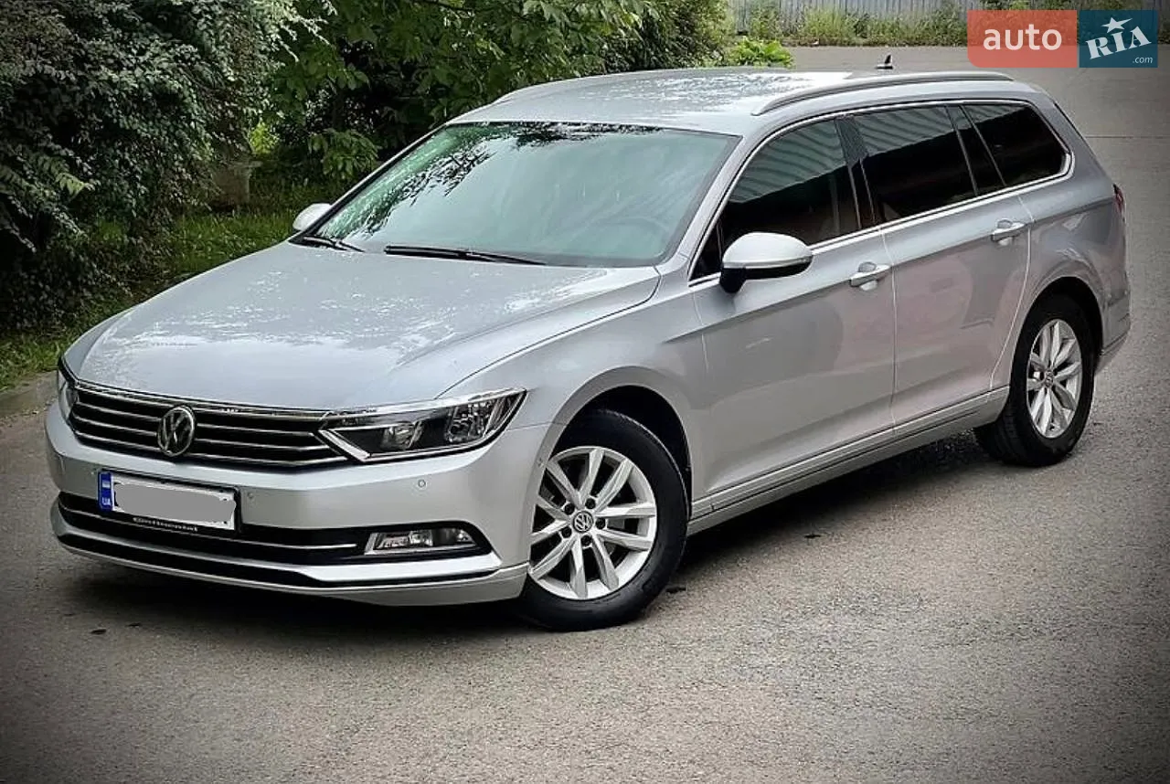 2019 Volkswagen Passat - мініатюра 2
