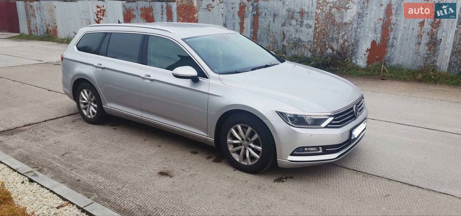 2019 Volkswagen Passat - мініатюра 32