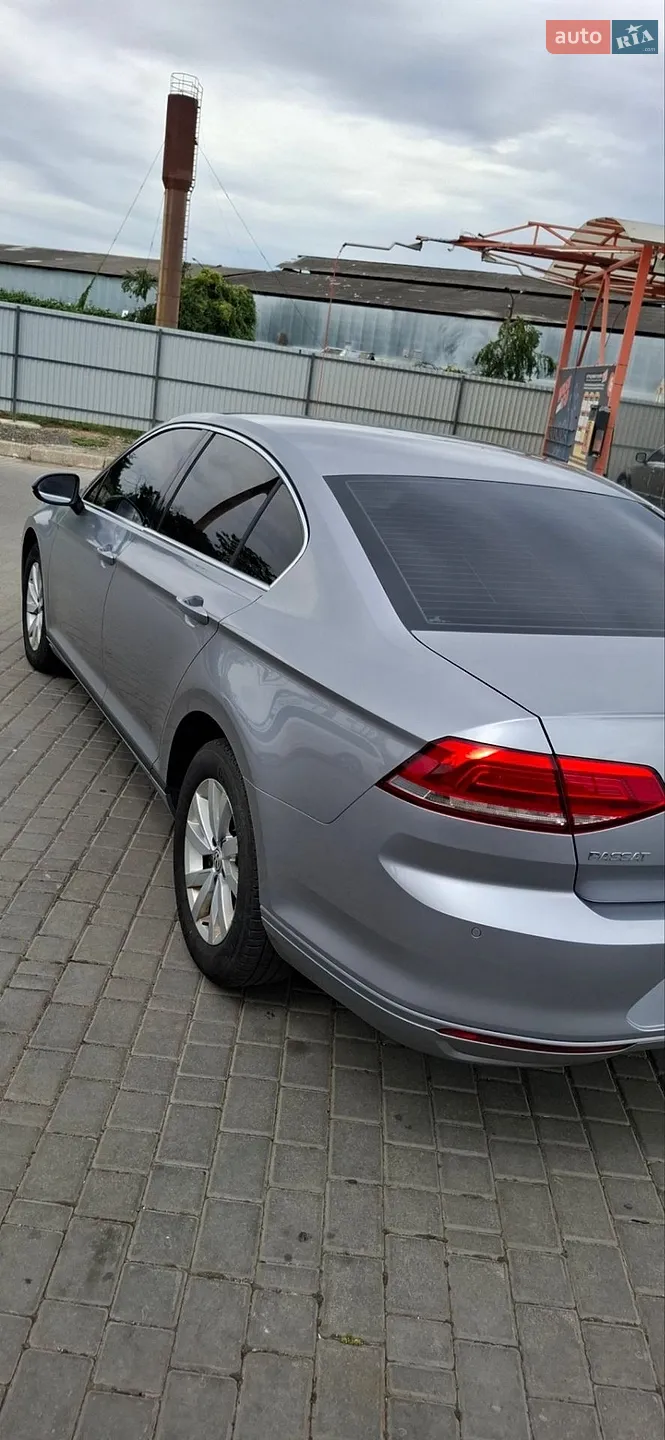 2018 Volkswagen Passat - мініатюра 15