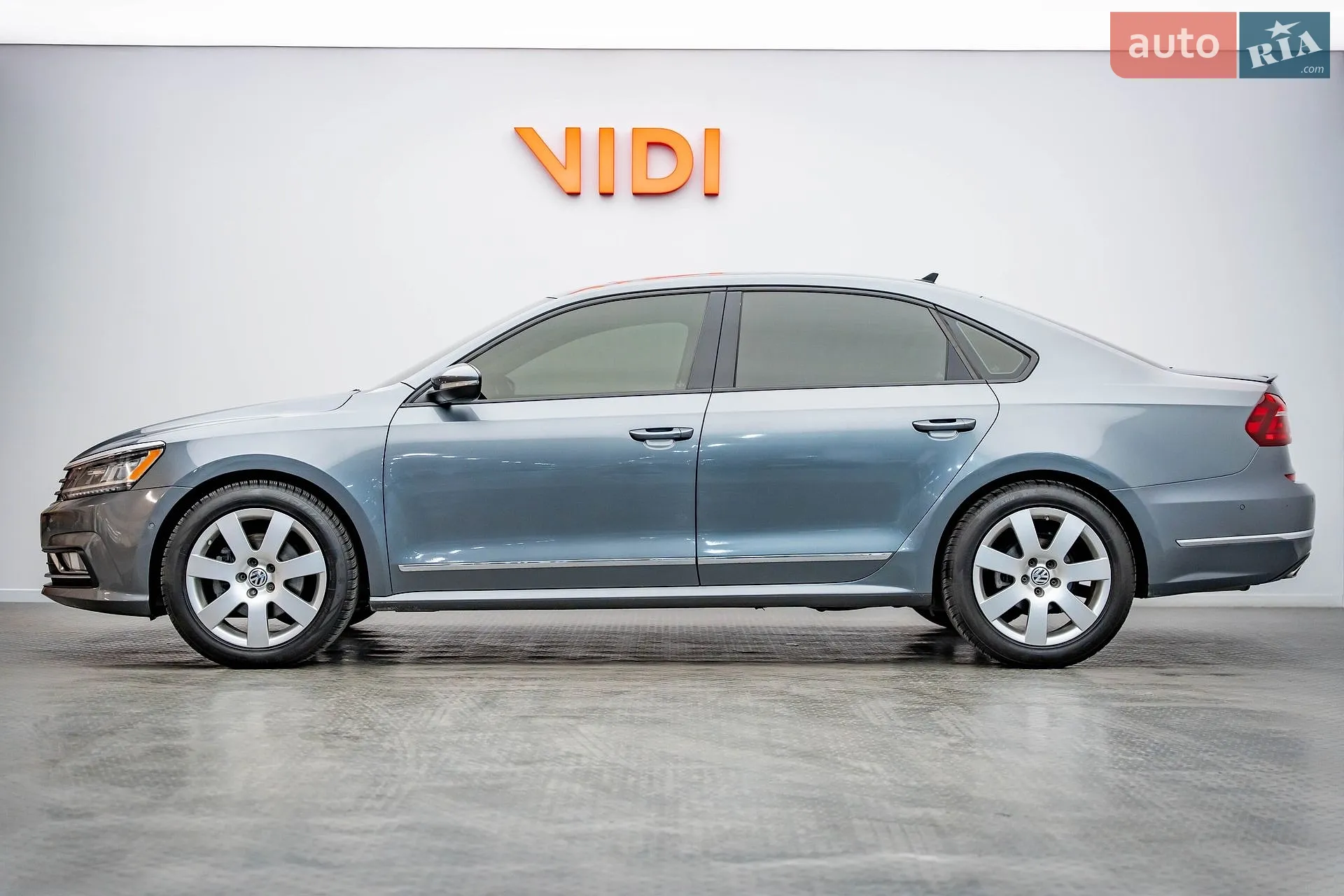 2017 Volkswagen Passat - мініатюра 3