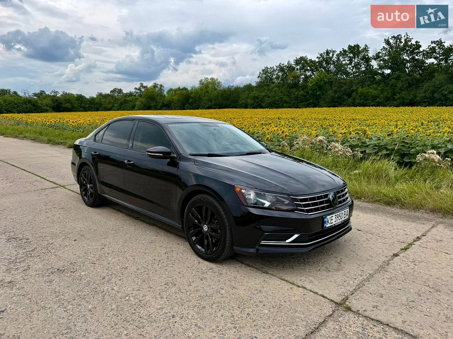2018 Volkswagen Passat - мініатюра 2