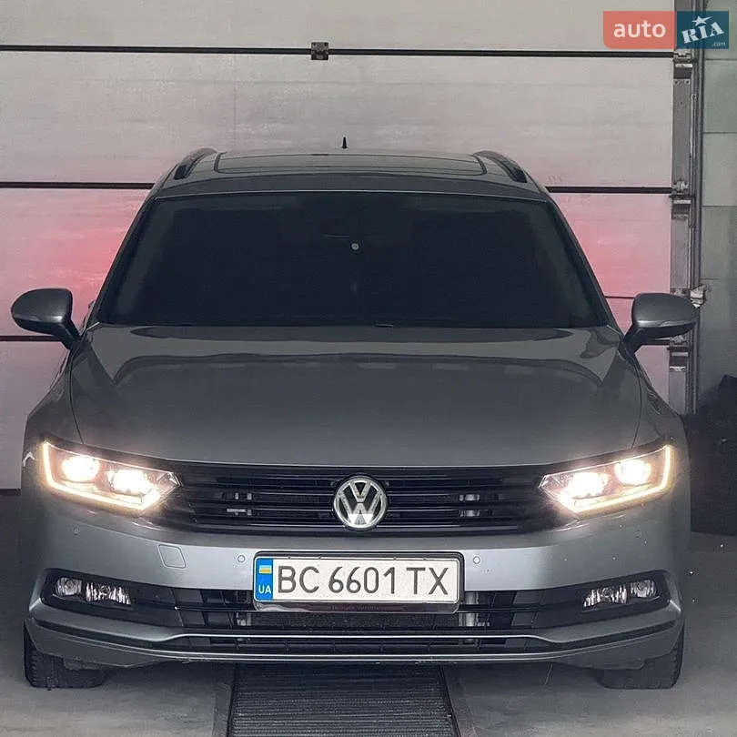 2019 Volkswagen Passat - мініатюра 17