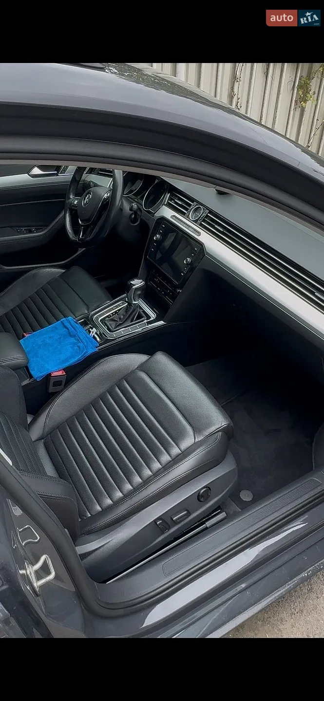 2015 Volkswagen Passat - мініатюра 12