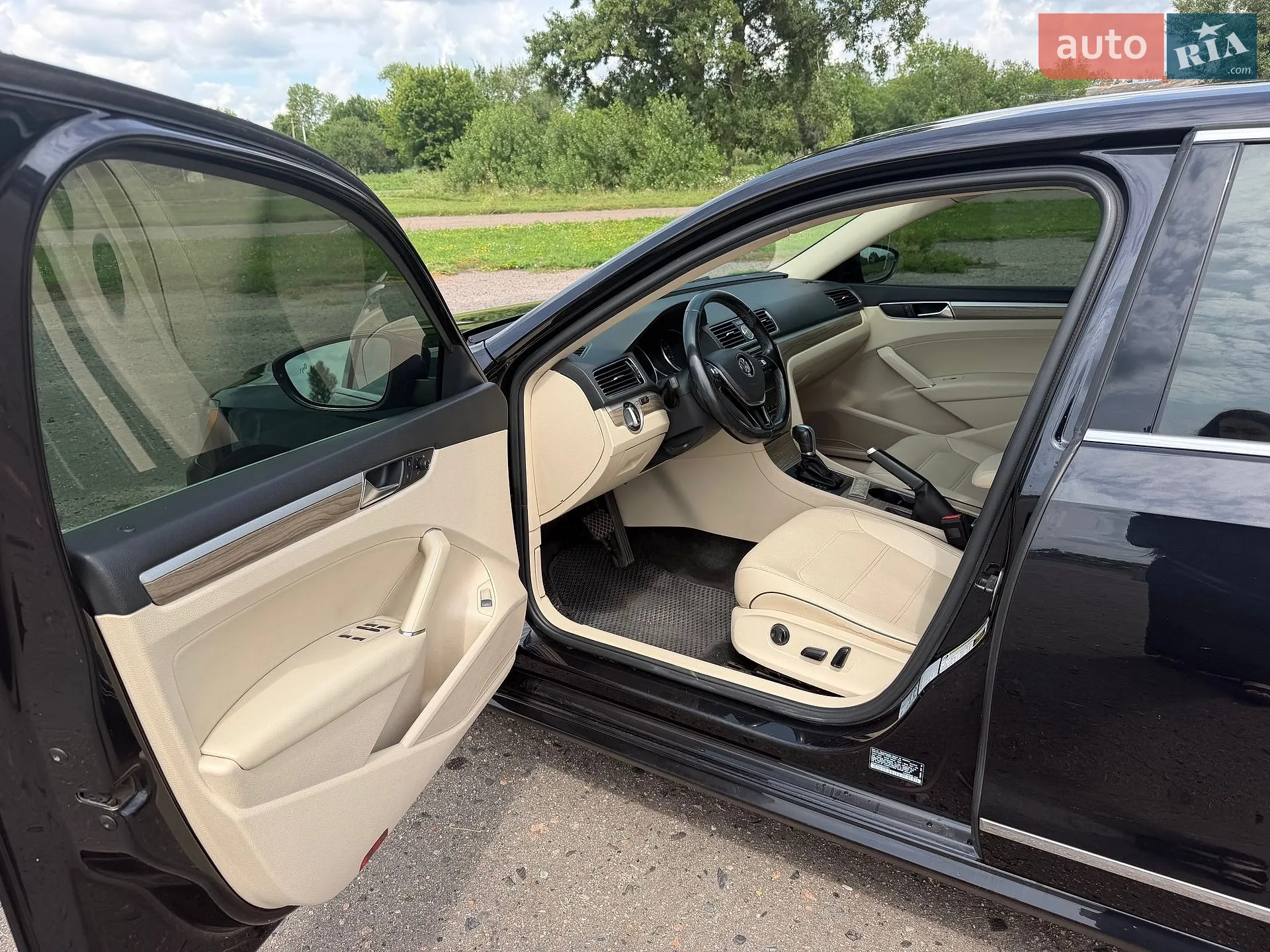 2017 Volkswagen Passat - мініатюра 40