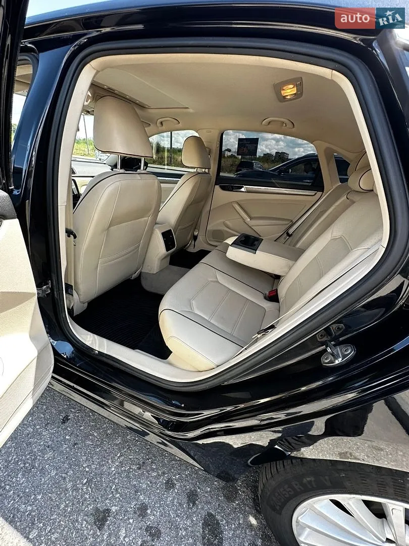 2016 Volkswagen Passat - мініатюра 9
