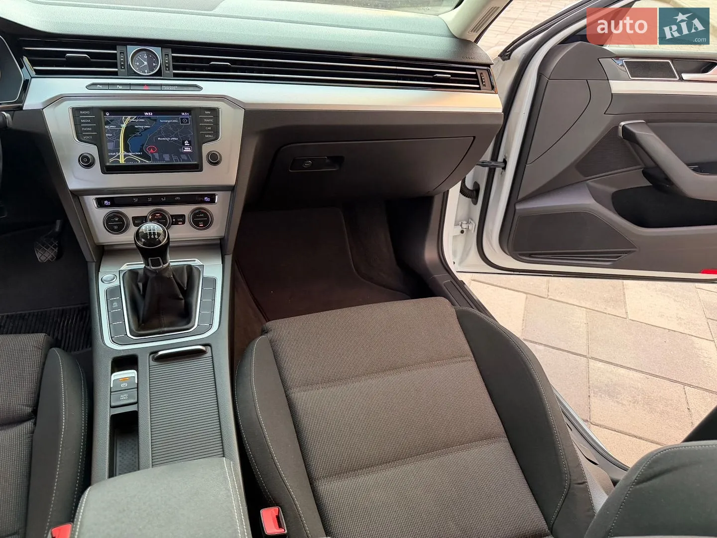 2015 Volkswagen Passat - мініатюра 32