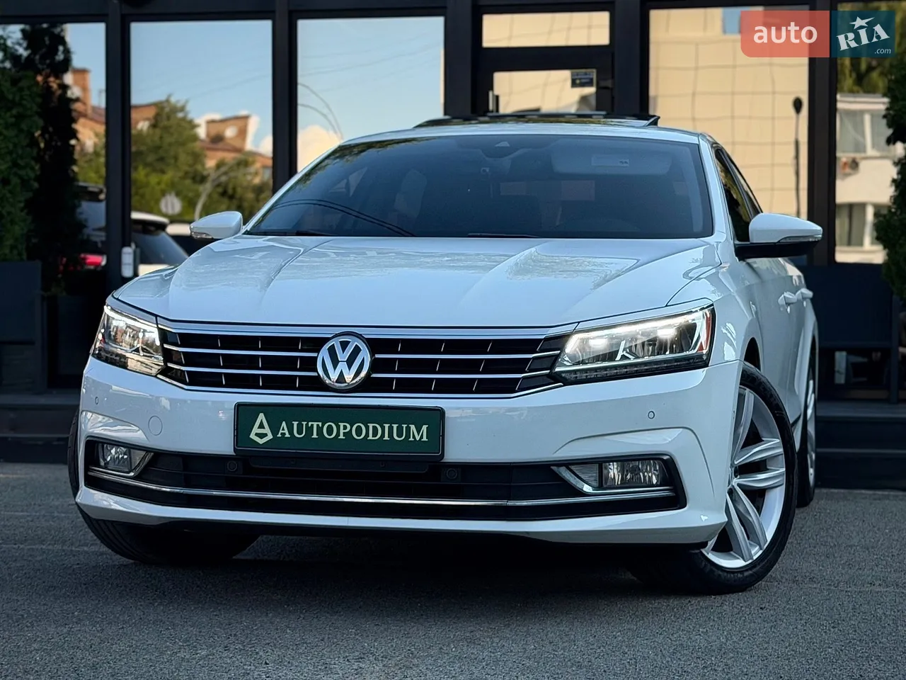 2018 Volkswagen Passat - мініатюра 15