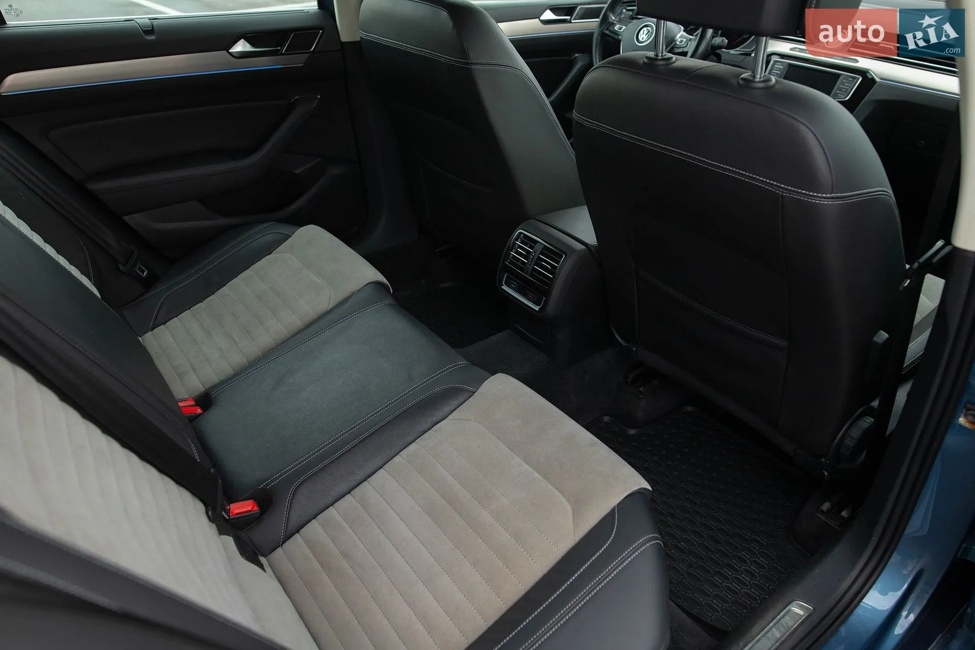 2016 Volkswagen Passat - мініатюра 66