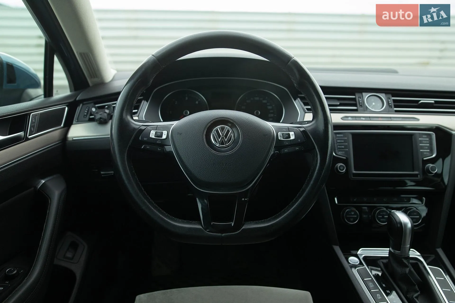 2016 Volkswagen Passat - мініатюра 36