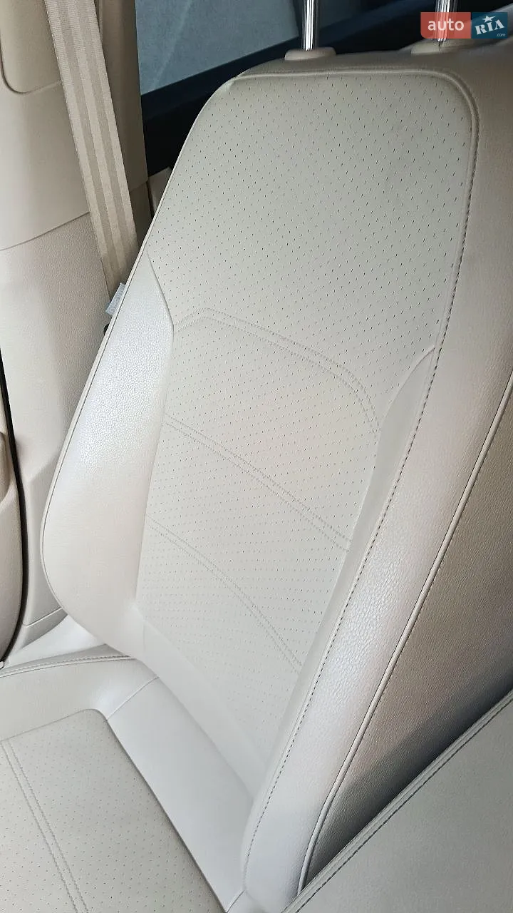 2012 Volkswagen Passat - мініатюра 4