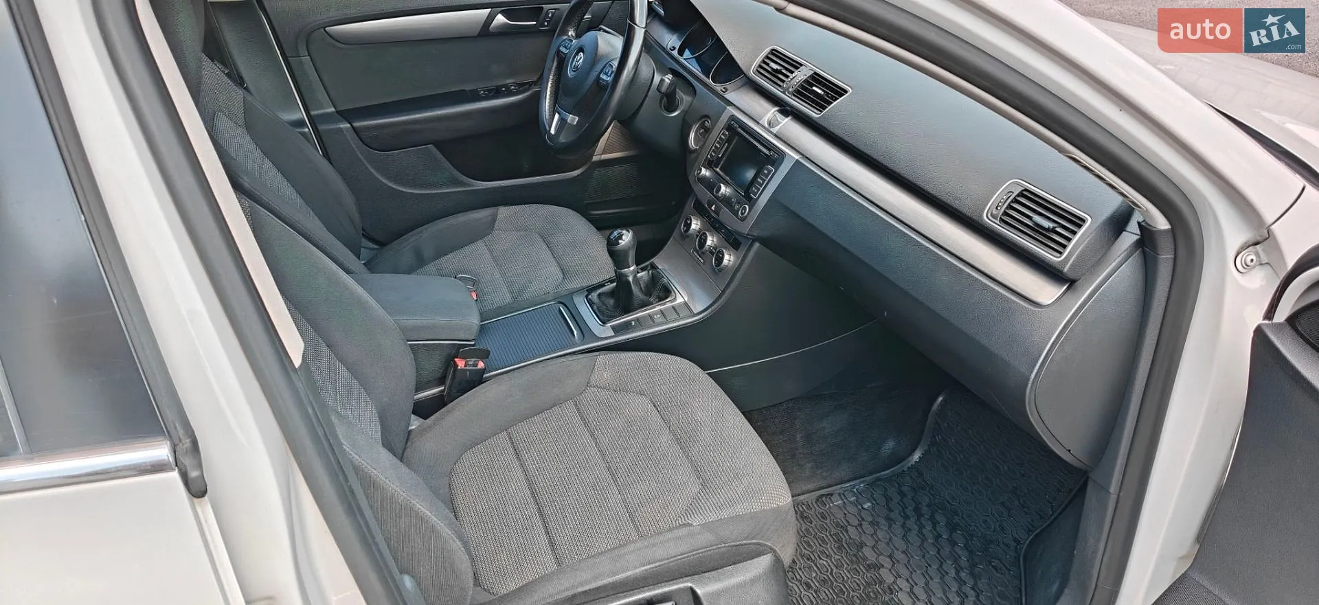 2013 Volkswagen Passat - мініатюра 16