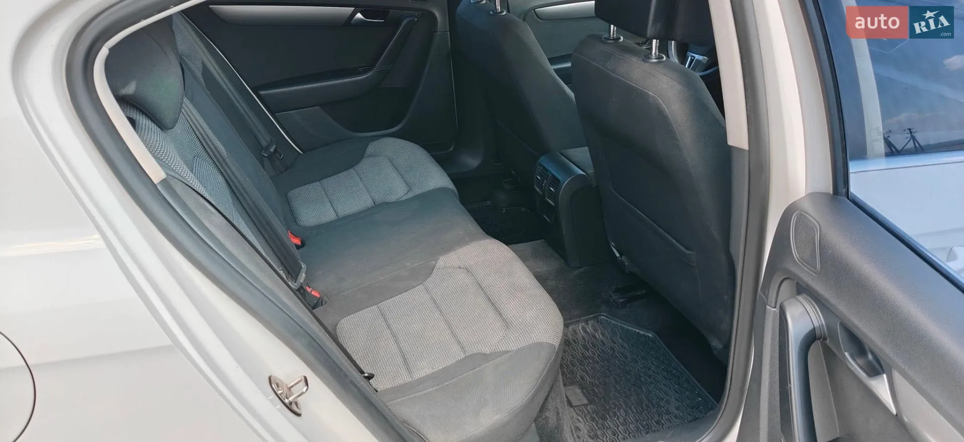 2013 Volkswagen Passat - мініатюра 18