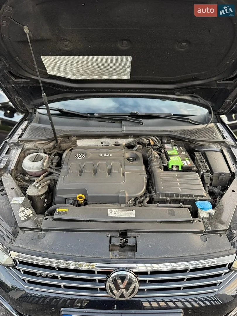 2016 Volkswagen Passat - мініатюра 14
