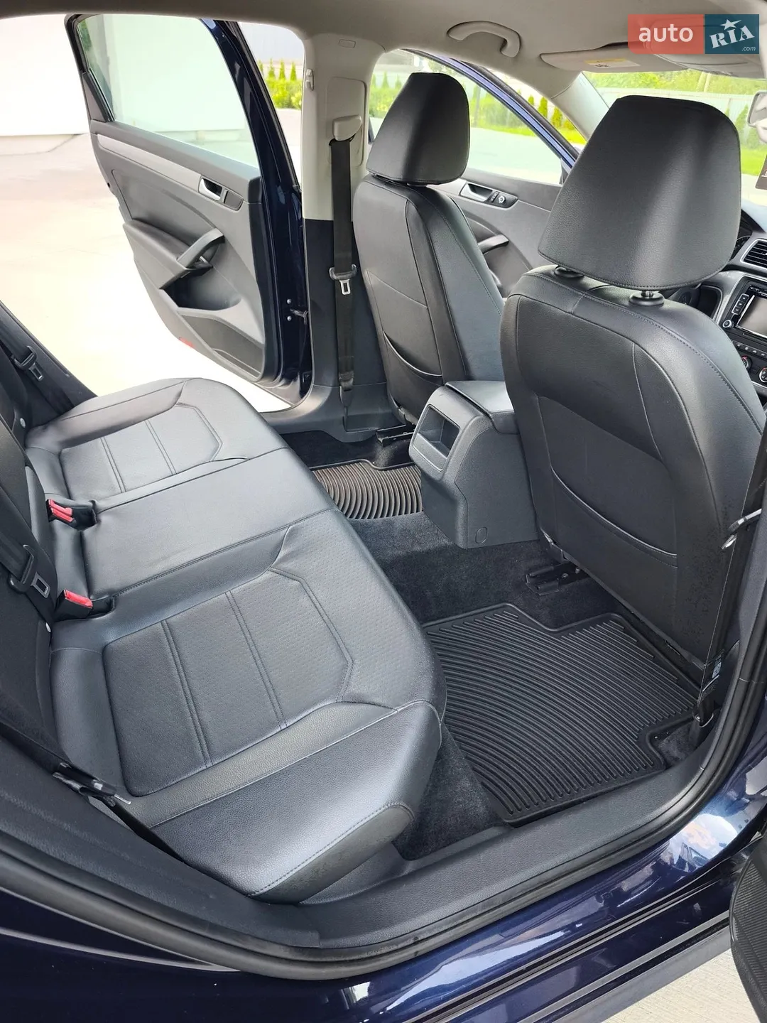 2015 Volkswagen Passat - мініатюра 31