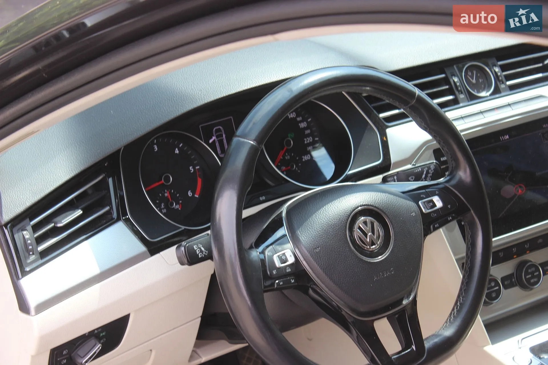 2017 Volkswagen Passat - мініатюра 17