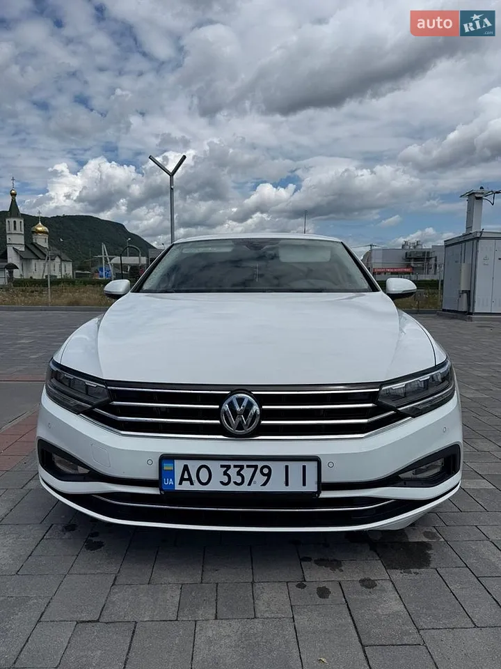 2020 Volkswagen Passat - мініатюра 18