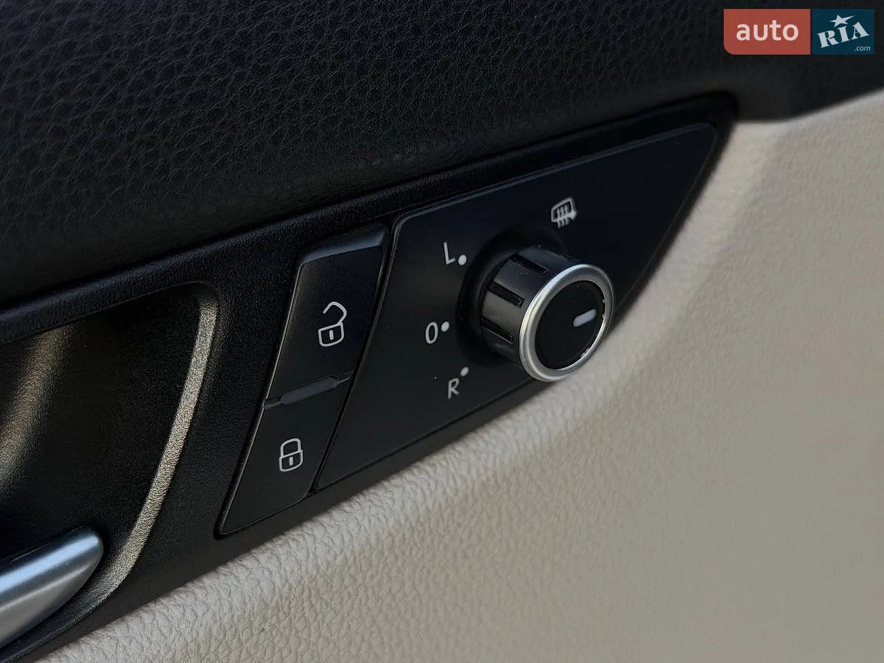2013 Volkswagen Passat - мініатюра 30