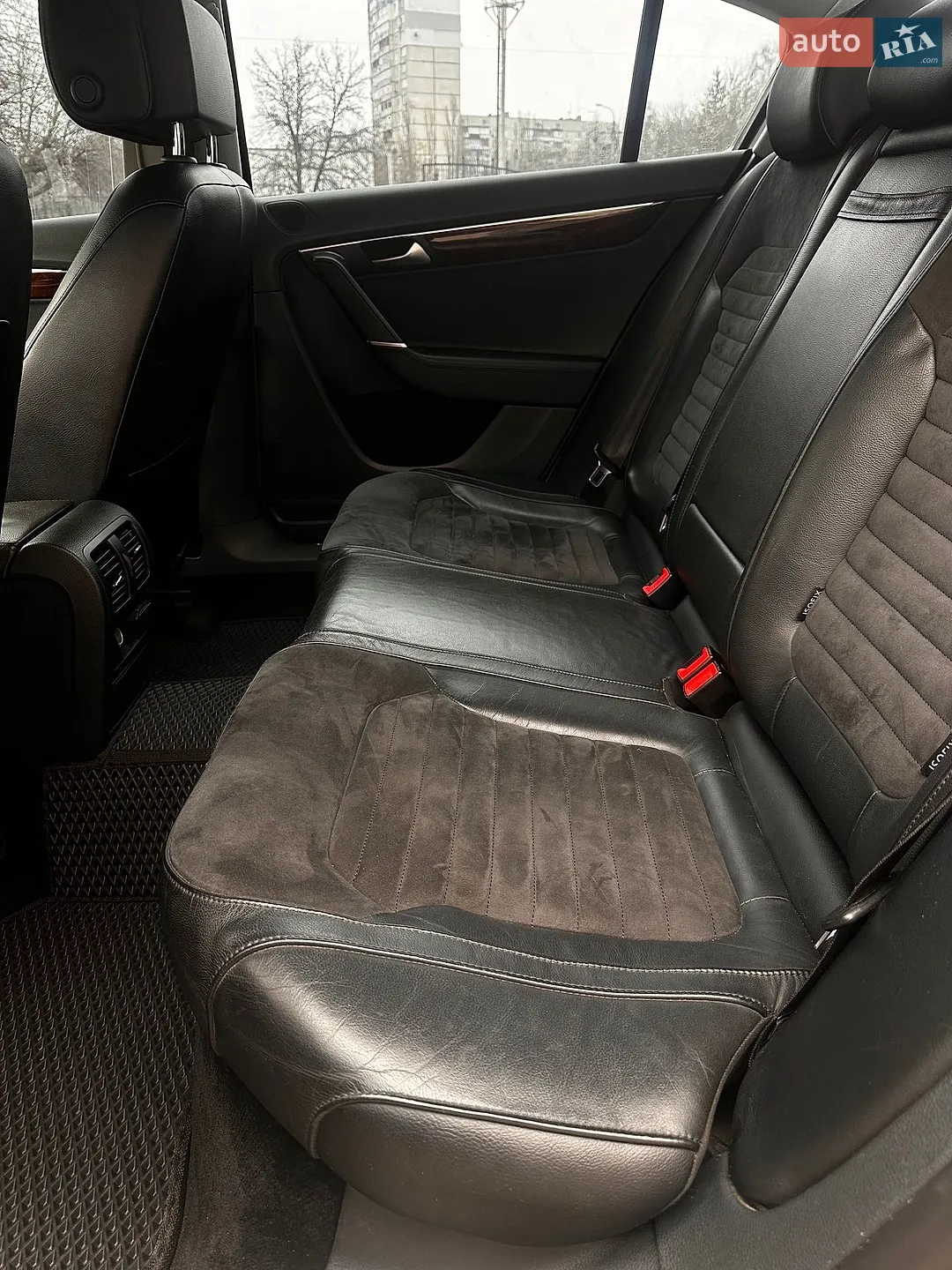 2011 Volkswagen Passat - мініатюра 11