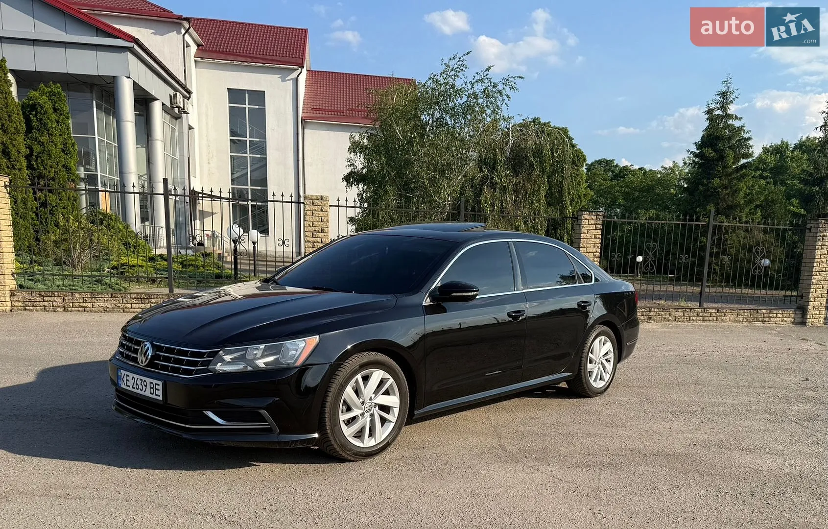 2018 Volkswagen Passat - мініатюра 2