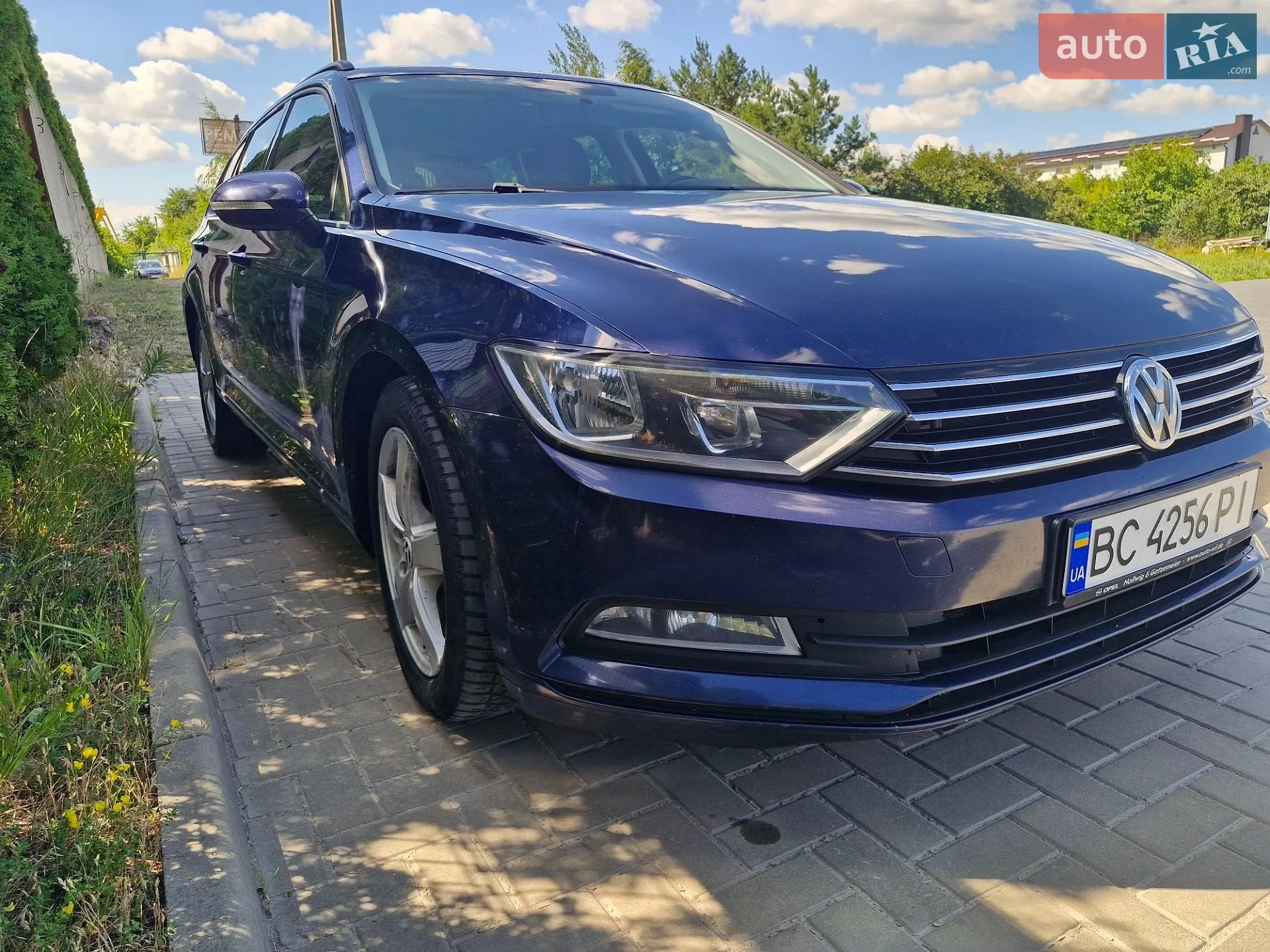 Volkswagen Passat 2015 VIN WVWZZZ3CZGE008232 фото оголошення 2 з 57