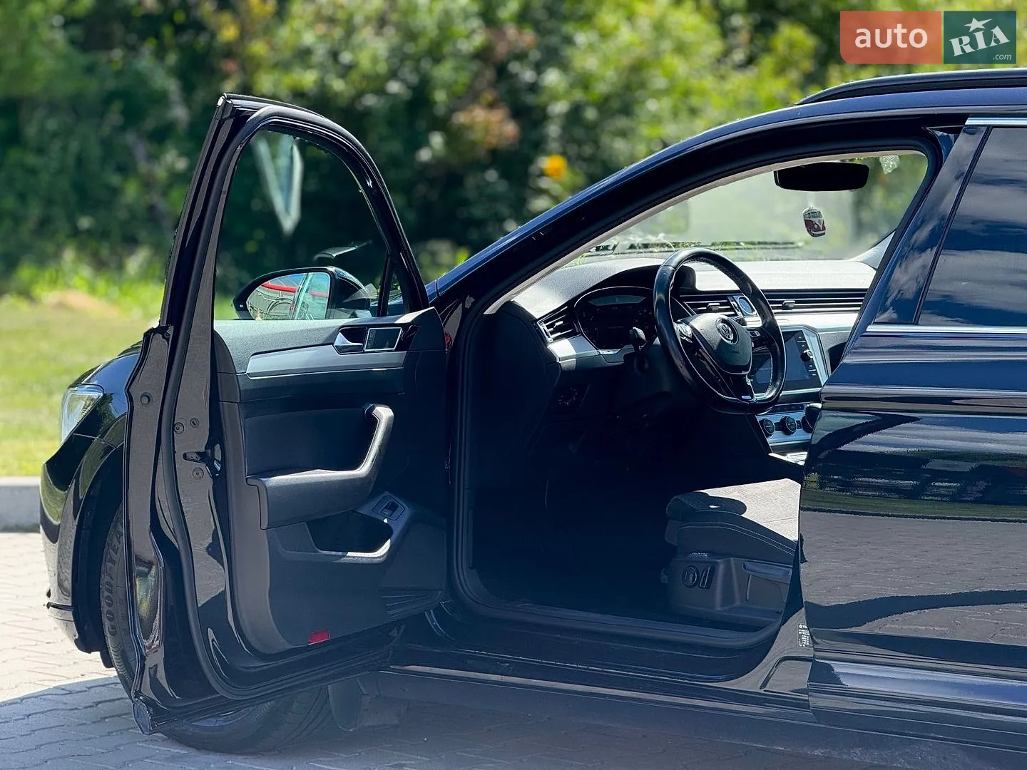 2019 Volkswagen Passat - мініатюра 20