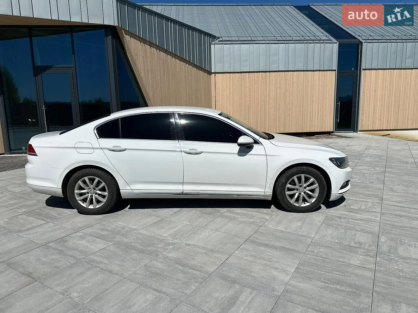 2015 Volkswagen Passat - мініатюра 23