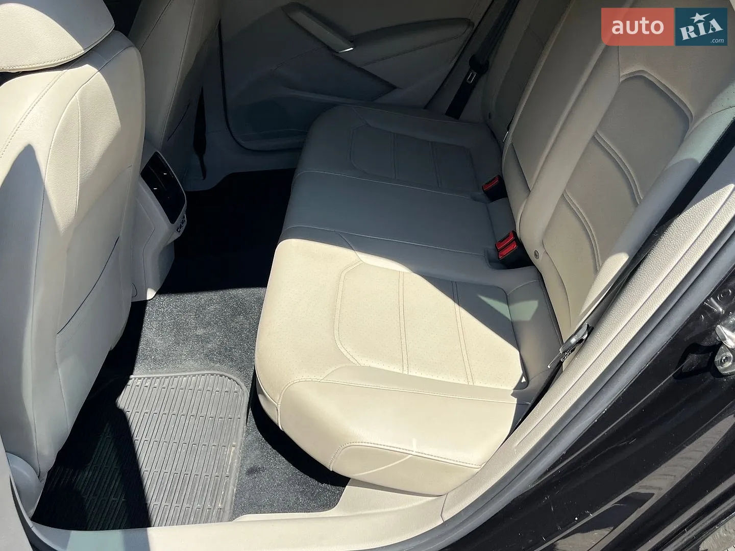 2021 Volkswagen Passat - мініатюра 26