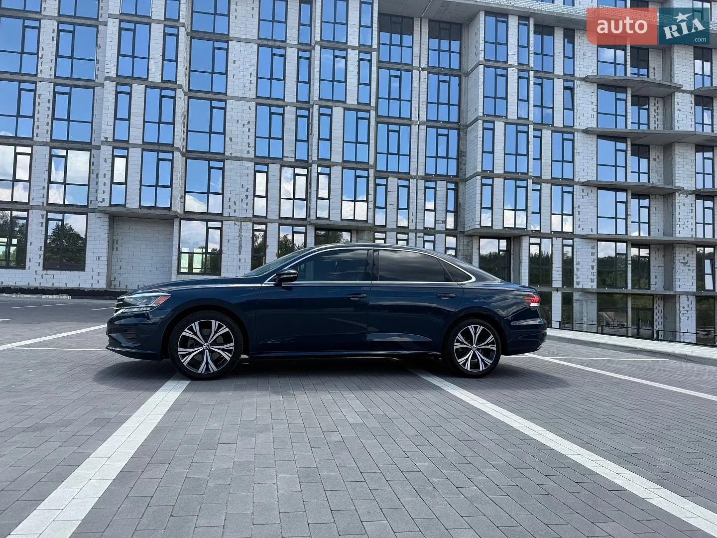 2021 Volkswagen Passat - мініатюра 15