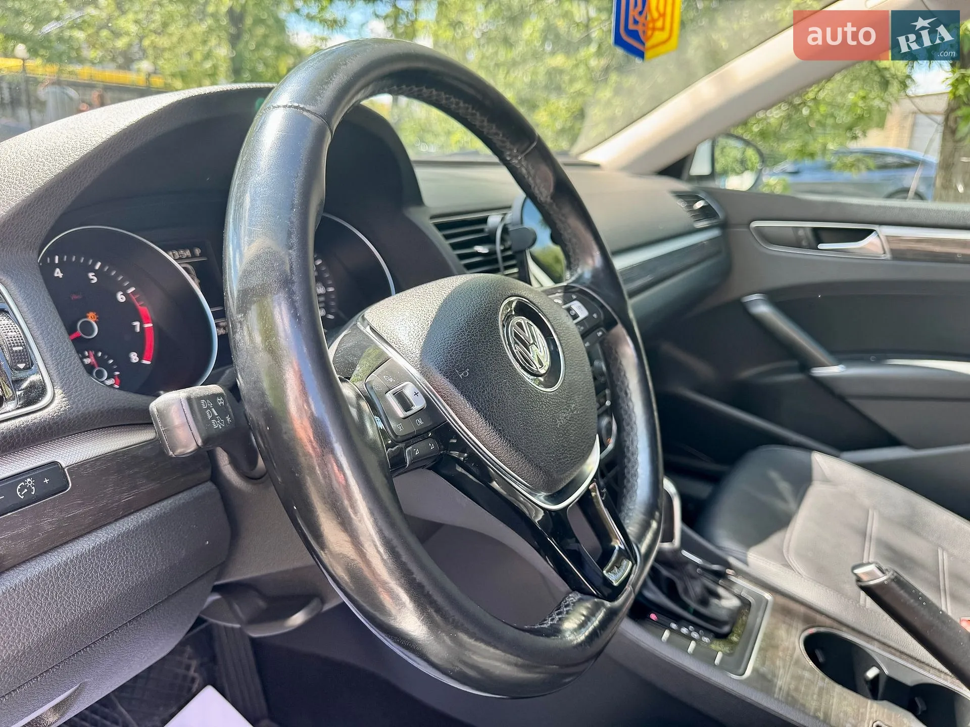 2016 Volkswagen Passat - мініатюра 28