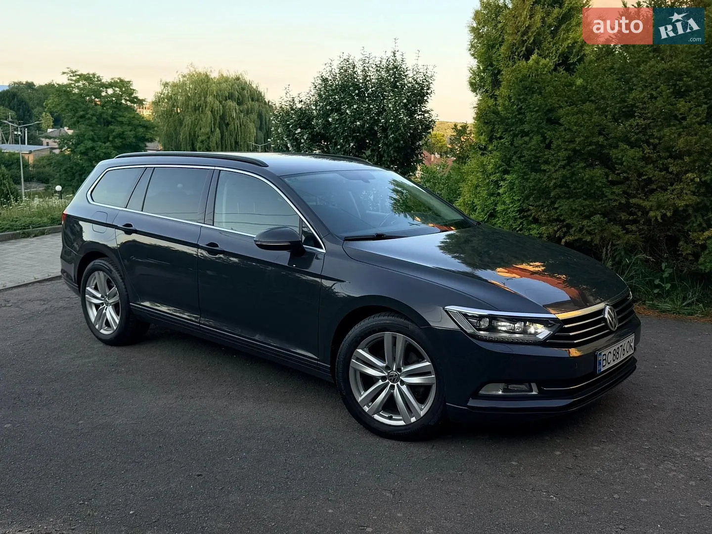 2016 Volkswagen Passat - мініатюра 3