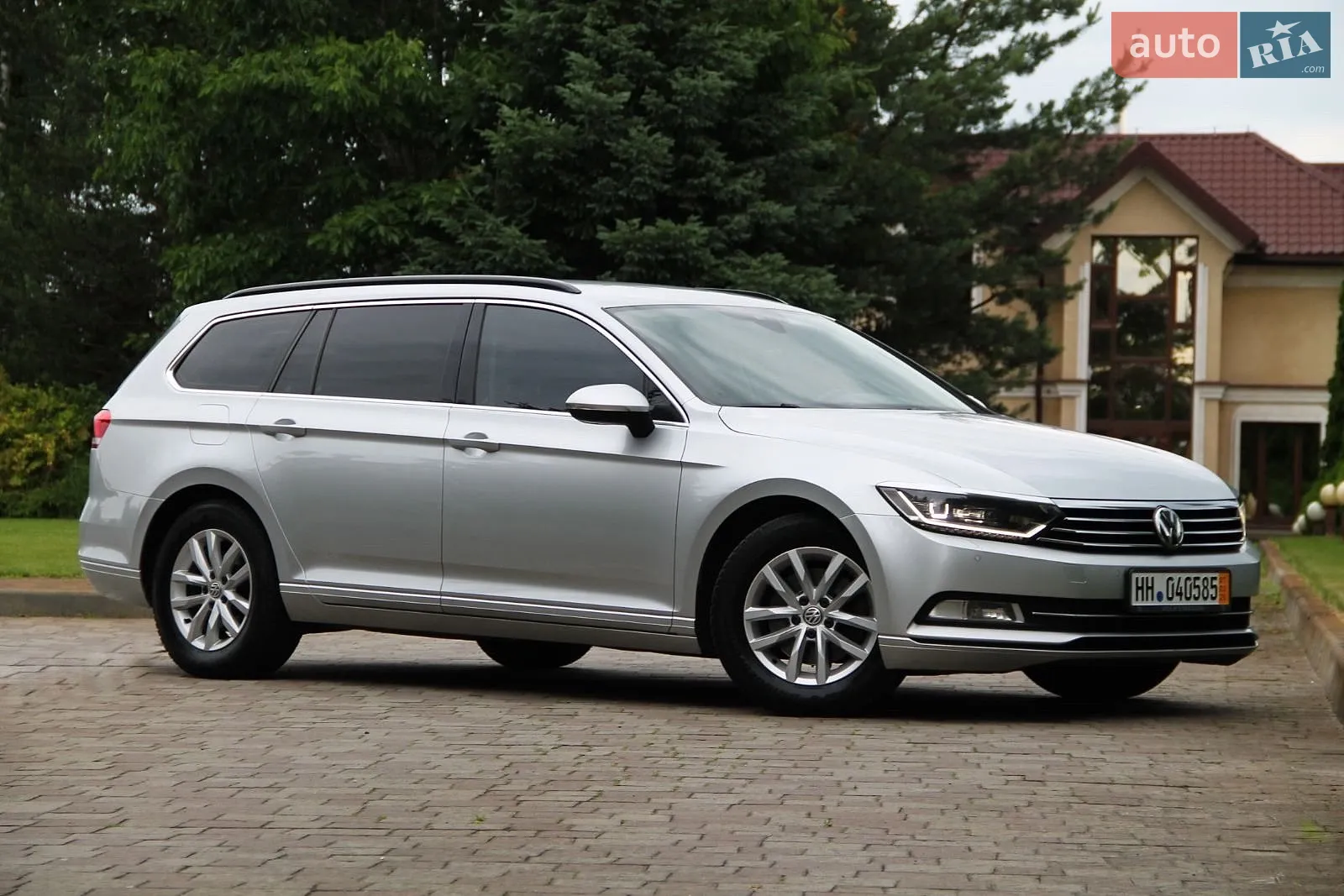 2016 Volkswagen Passat - мініатюра 2