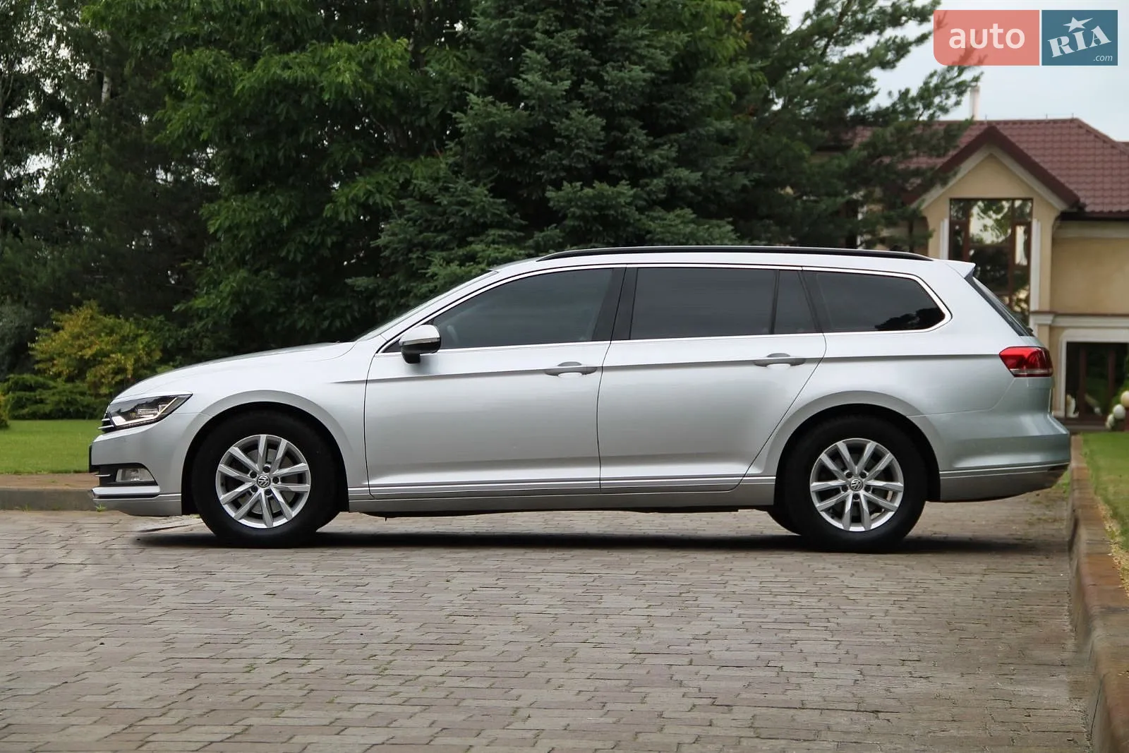 2016 Volkswagen Passat - мініатюра 5