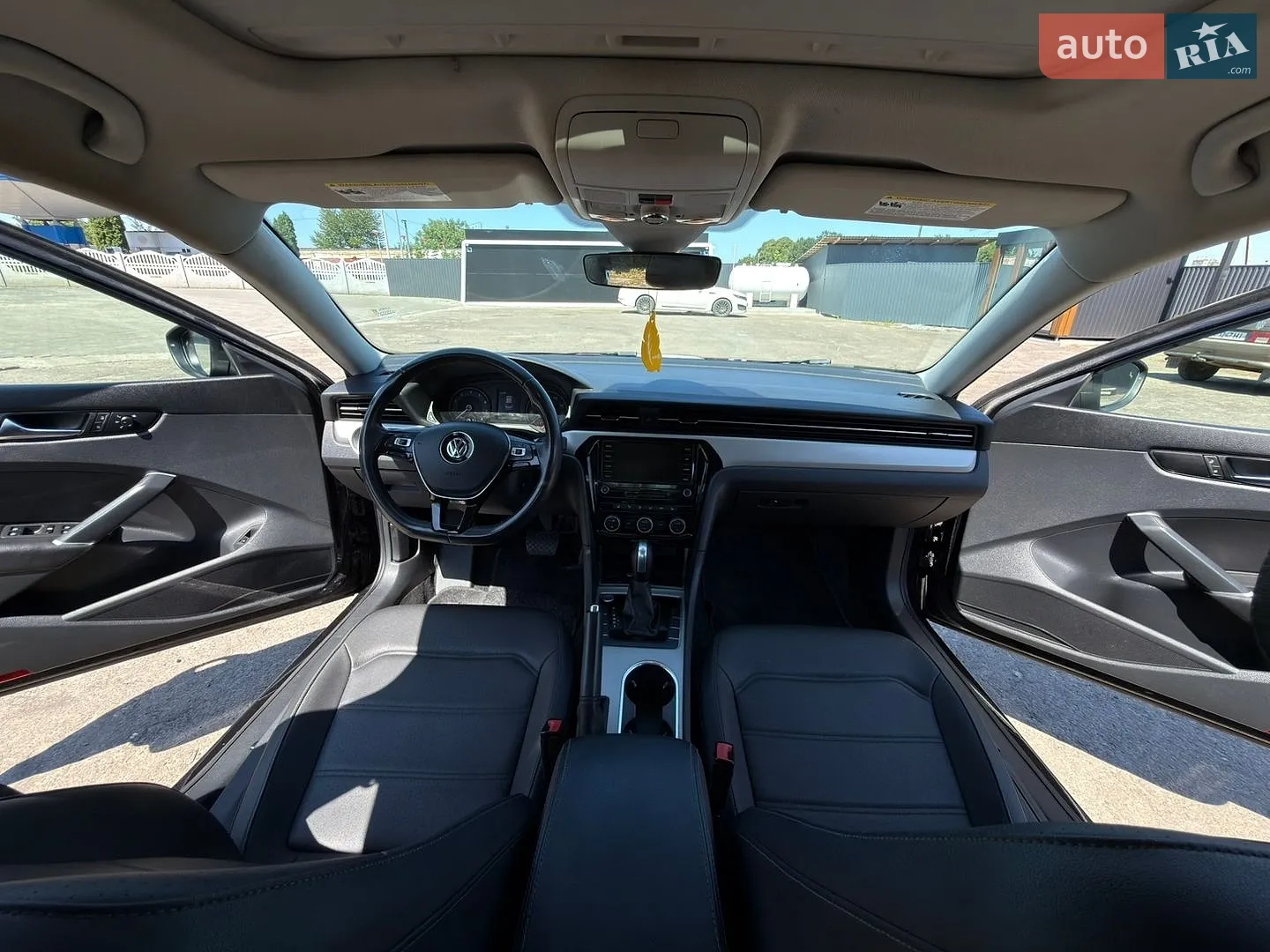 2021 Volkswagen Passat - мініатюра 13