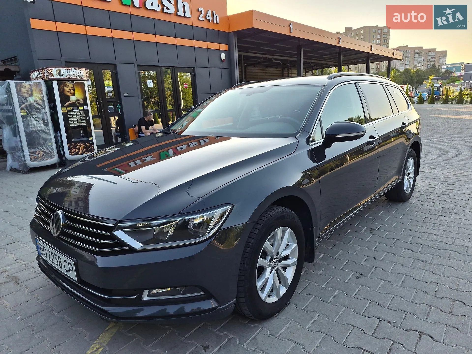 2017 Volkswagen Passat - мініатюра 15