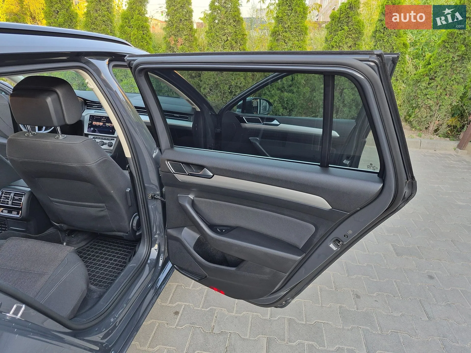 2017 Volkswagen Passat - мініатюра 40