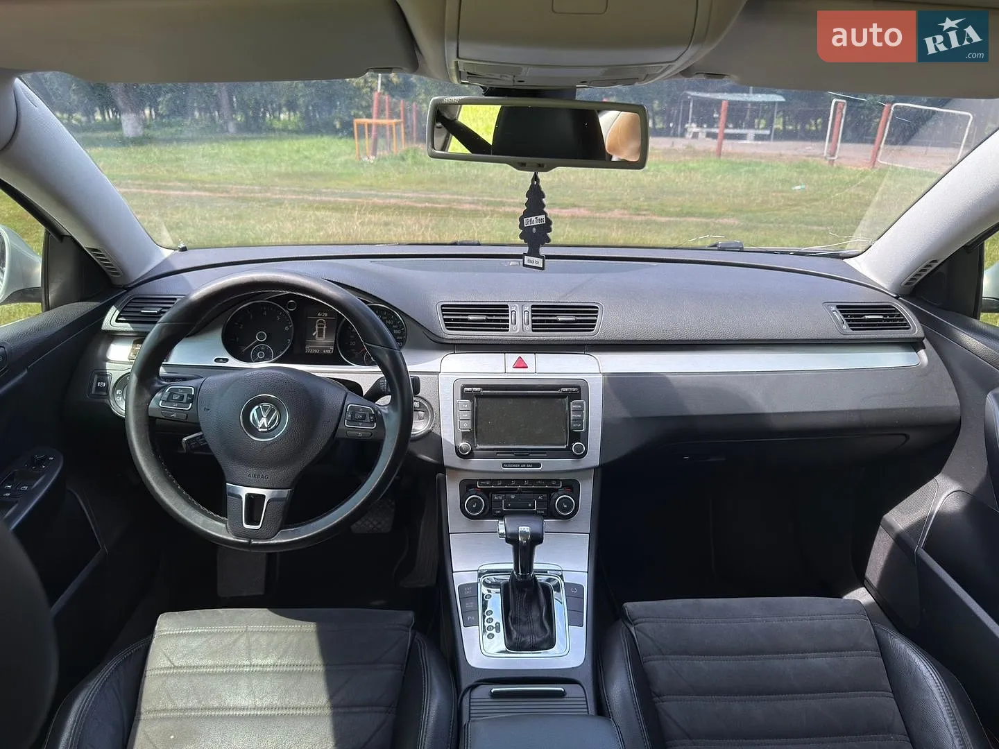 2010 Volkswagen Passat - мініатюра 11