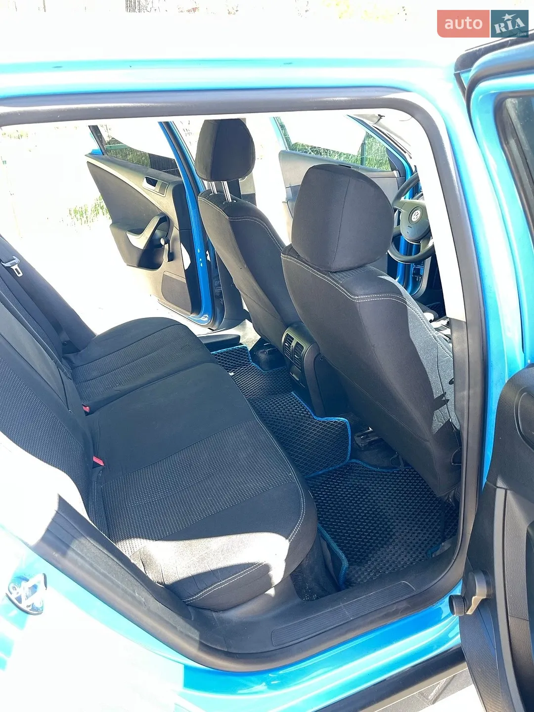 2010 Volkswagen Passat - мініатюра 8