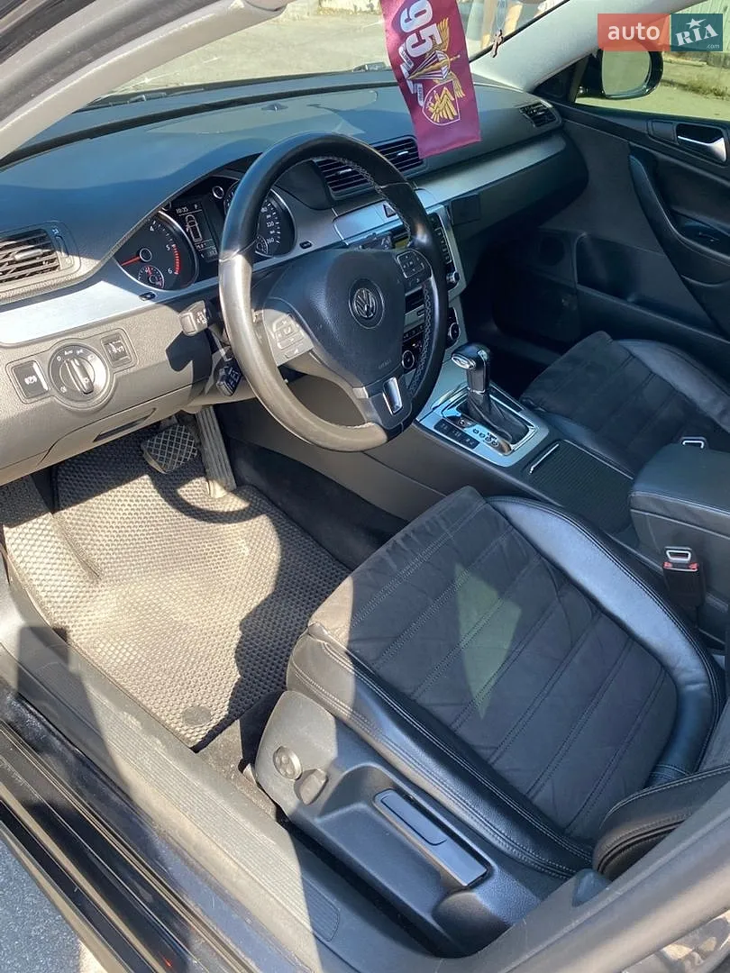 2010 Volkswagen Passat - мініатюра 39