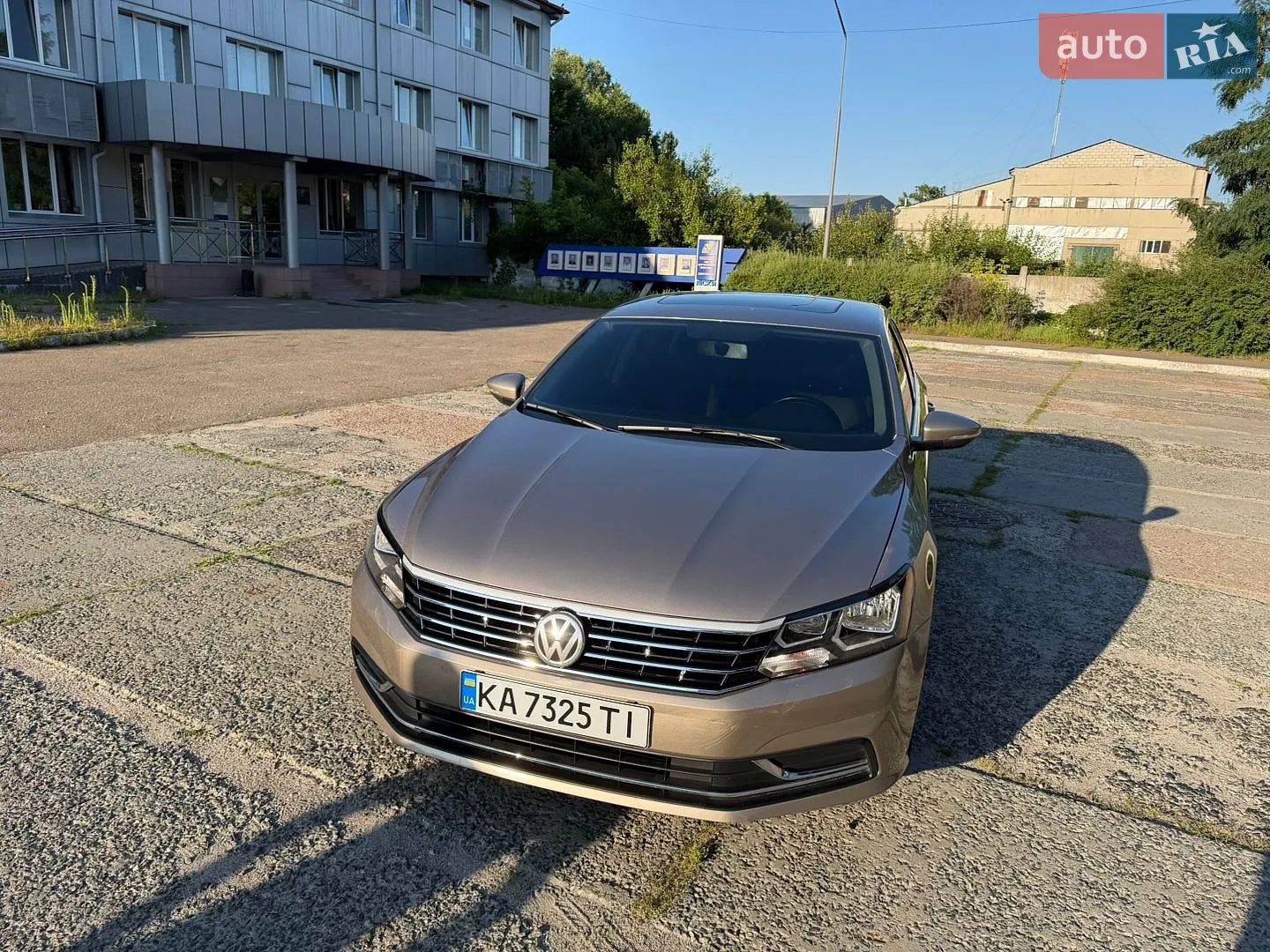 2015 Volkswagen Passat - мініатюра 2
